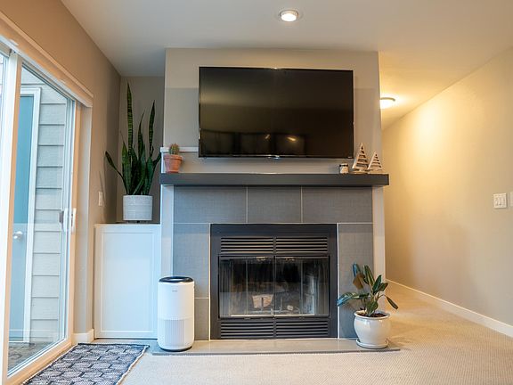5th image of 7210 NE 171st Ln