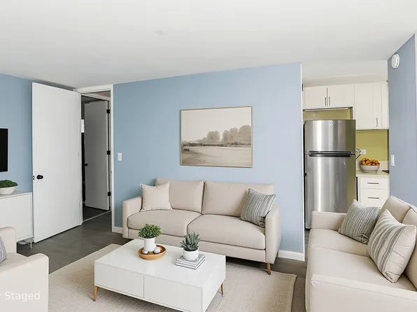 1415 Liholiho St APT 401, Honolulu, HI 96822