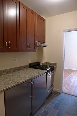 Rented by Flat Iron Real Estate | media 21