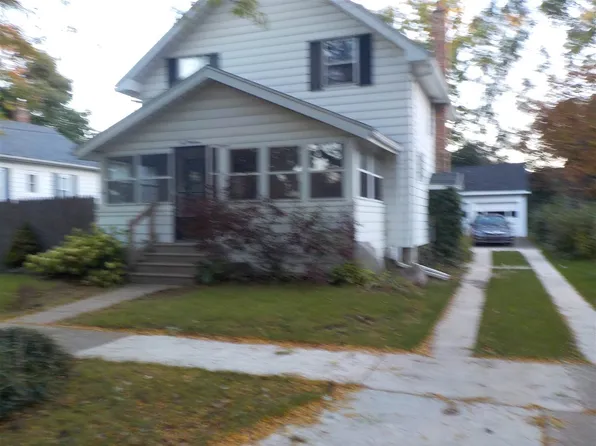 619 Madison St, Jackson, MI 49202