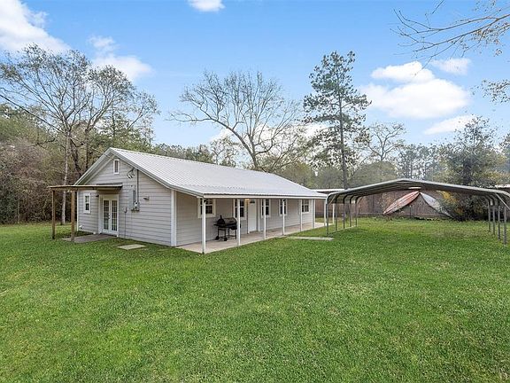 This home offers a 1.3 aces of land. It's well maintained and ready for whatever you can dream up or need. You have to see this home to sense the peacefulness and openness. You'll want it as soon as you step onto the property.