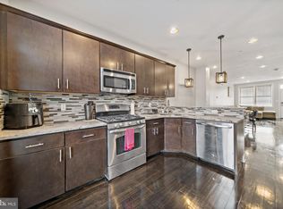 1517 Latona St, Philadelphia, PA 19146