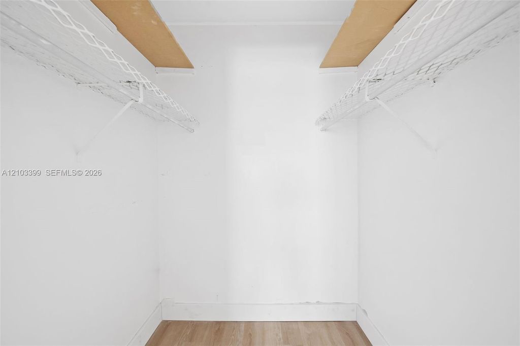 253 S Cypress Rd APT 211, photo 8