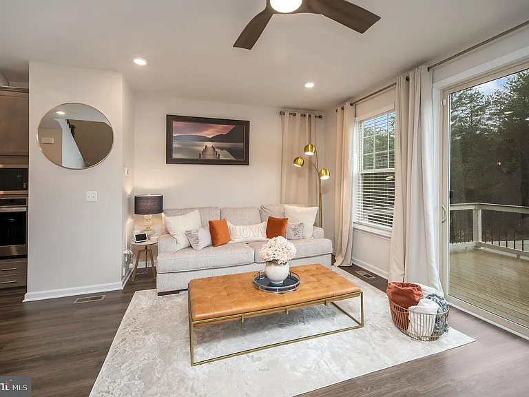 162 Shaded Valley Ct — Photo 16