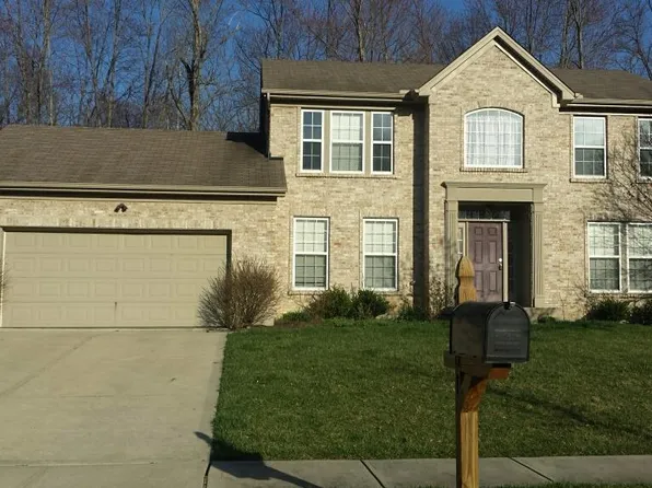 3761 Waterstone St, Amelia, OH 45102