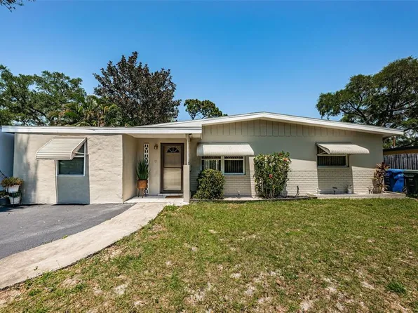 3049 Huntington Dr, Largo, FL 33771