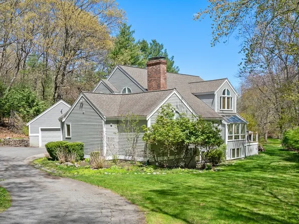 410 College Rd, Concord, MA 01742