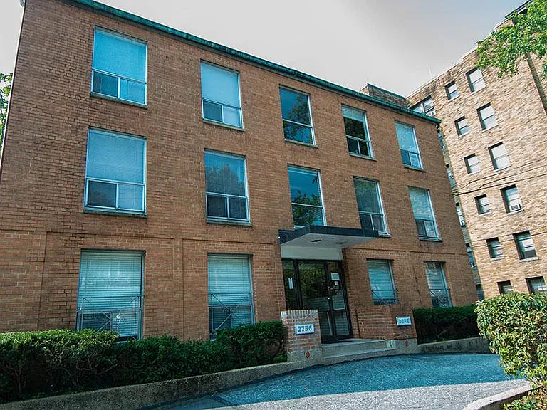 Dore Apartments — Photo 14