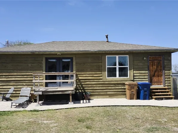 1407 Dema St, Corpus Christi, TX 78418