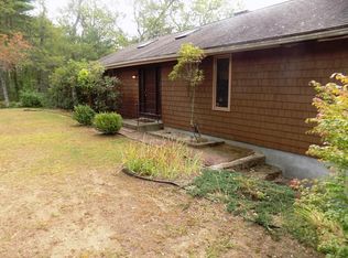 6 Old Acres Rd, Holland, MA 01521