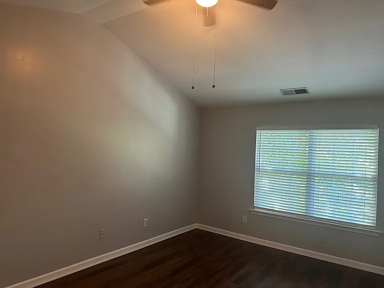 743 Celeste Ln SW — Photo 21