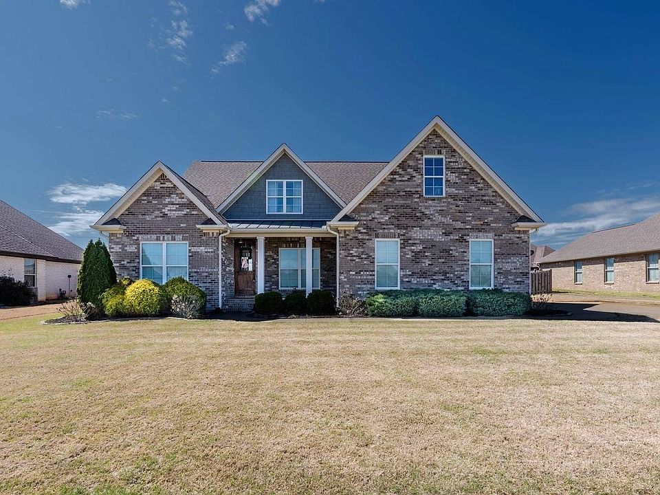 1st image of 108 Sullivan Rd