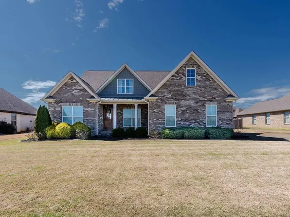 108 Sullivan Rd, Muscle Shoals, AL 35661