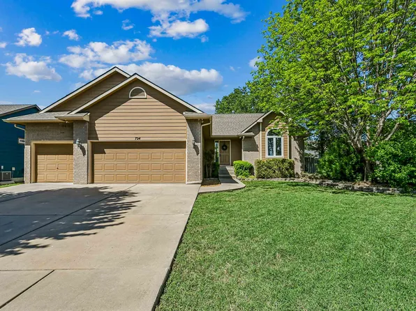 724 W Jamestown St, Andover, KS 67002