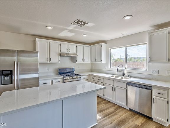 5th image of 5625 Bolton Valley Dr