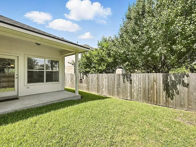 11116 Liberty Farms Dr — Photo 22