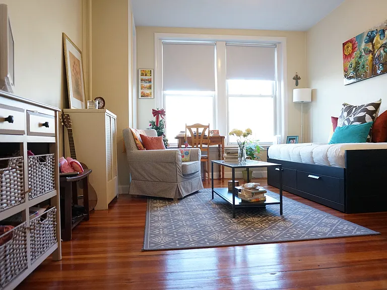 1132 Commonwealth Ave #5 — Photo 2