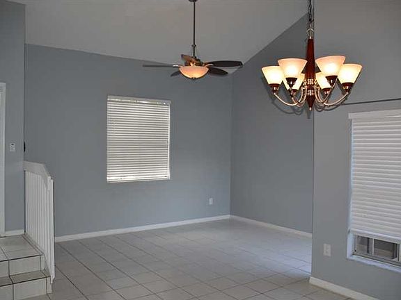 3rd image of 551 Abingdon Way