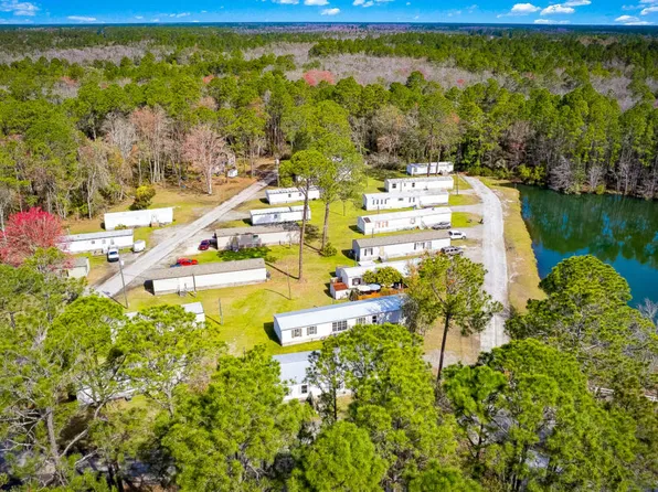 8101 Elim Church Rd NE, Hinesville, GA 31313