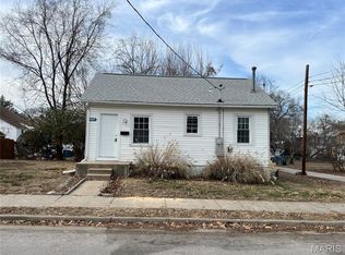 407 N 7th St, Saint Charles, MO 63301 | MLS #25082534 | Zillow