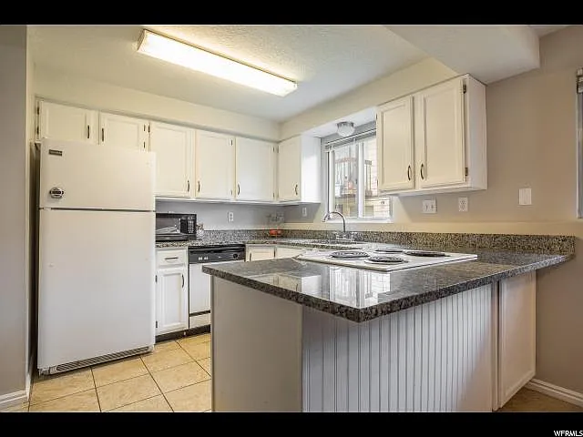 111 E Center St — Photo 5