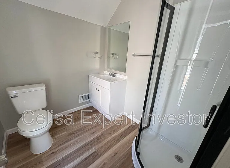 706 Davis St — Photo 11