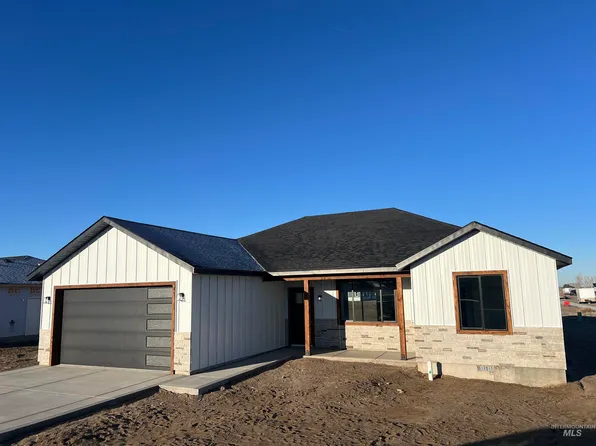 1421 Meadow Ln, Rupert, ID 83350