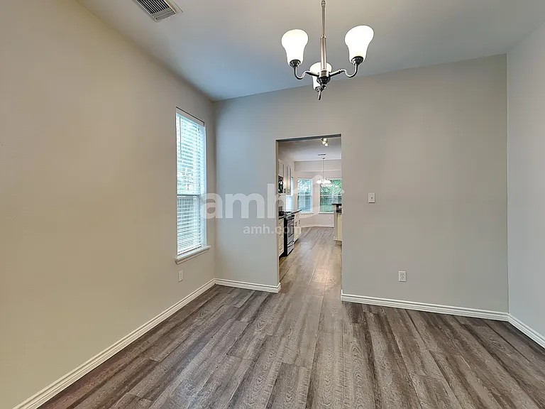 10931 S Falls Ter — Photo 6