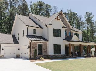 1134 Low Water Xing NE, Acworth, GA 30101