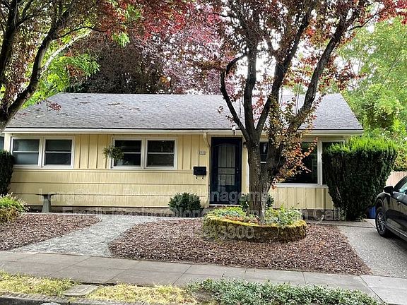 2nd image of 4022 NE 13th Ave