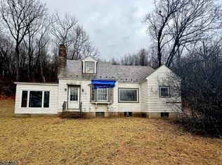 28 Dogwood Ln, Washington Twp., NJ 07882