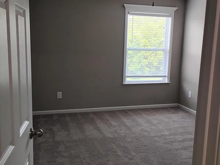 1453 Hoovler Way — Photo 17