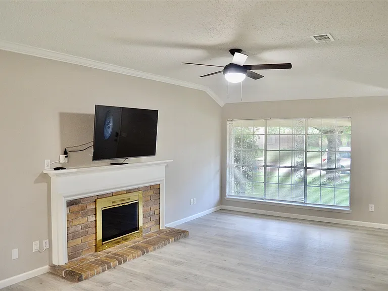 10506 Saddlehorn Trl — Photo 4
