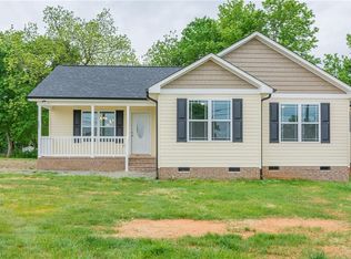 5281 State Highway 150, Lexington, NC 27295