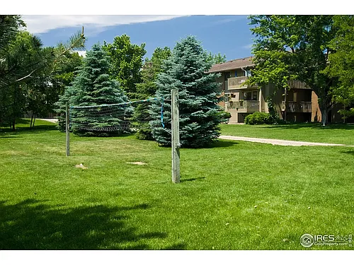 2800 Kalmia Ave Photo 1