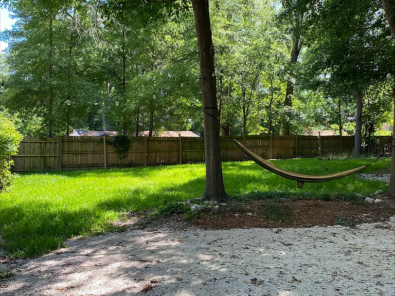 127 Warren Rd — Photo 6