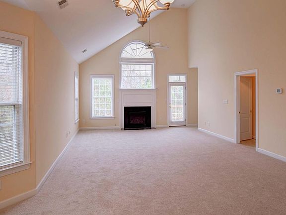 Great Room, gas fireplace