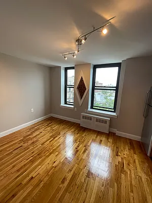 Rented by Carnegie Management Inc | media 21