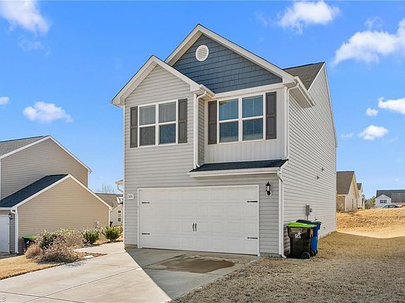 2nd image of 326 Armistead Ct