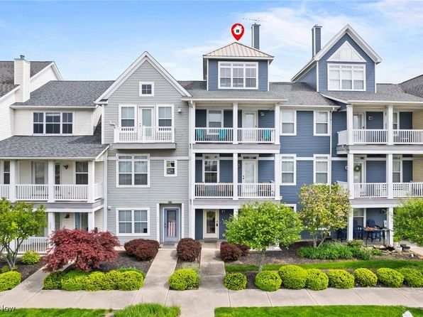 319 California Ave, Lorain, OH 44052