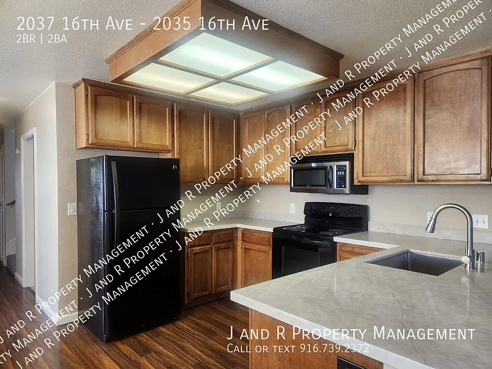 2037 16th Ave #2035