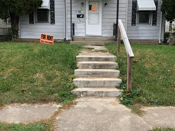 2022 S Elm St, Muncie, IN 47302