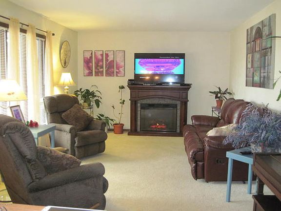 5th image of 23602 240th Ave