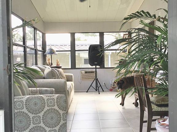 4th image of 2108 Greymont Dr