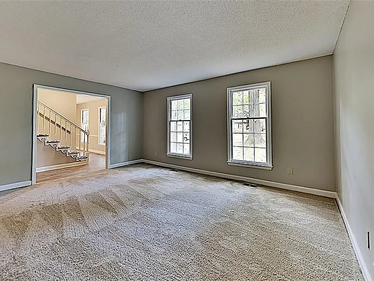 216 Woods Ream Dr — Photo 10