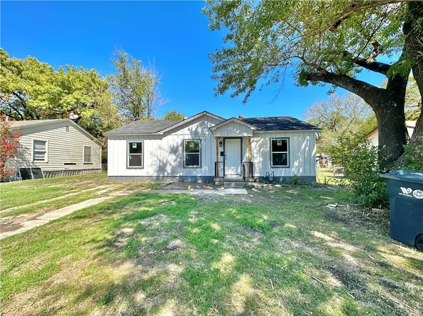 1900 Bell St, Waco, TX 76711