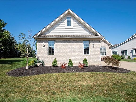 3rd image of 4119 Watercourse Dr