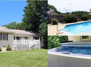 5602 S Lee Hwy, Natural Bridge, VA 24578