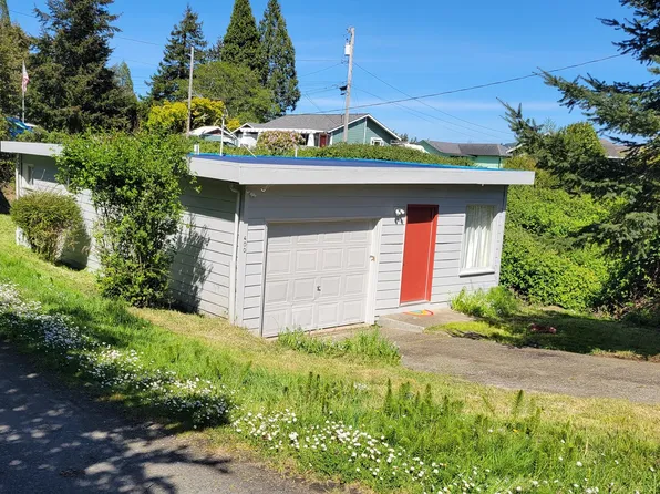 400 State St, North Bend, OR 97459