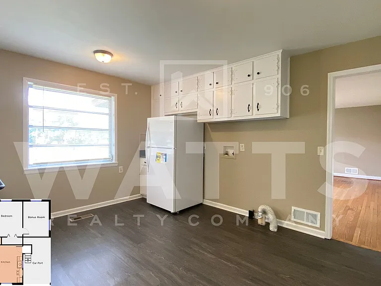 4205 & 4207 Silver Lake Rd — Photo 17